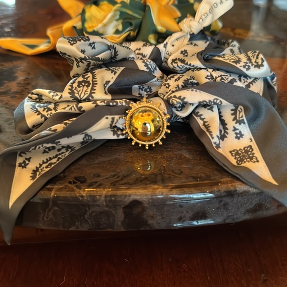 Anthropologie Charmed Scarf Scrunchies, Set of 2 - Picture 4 of 6